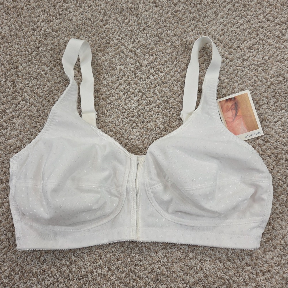 Amoena Mastectomy Bra - 2124 - Greta - White - NWTs - Size 38D